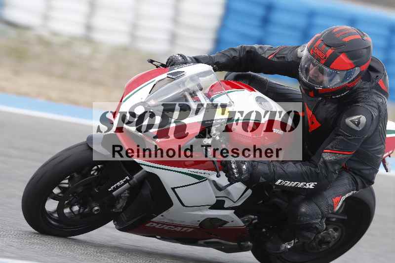 Archiv-2025/02 28.-31.01.2025 Moto Center Thun Jerez/gruen-green/92